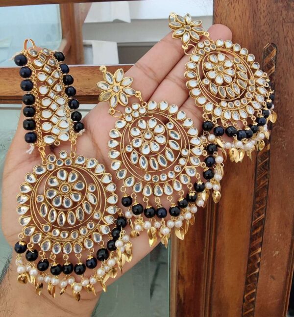 Black Kundan