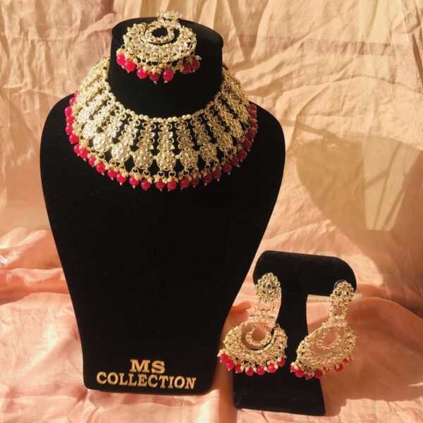 Magenta kundan set