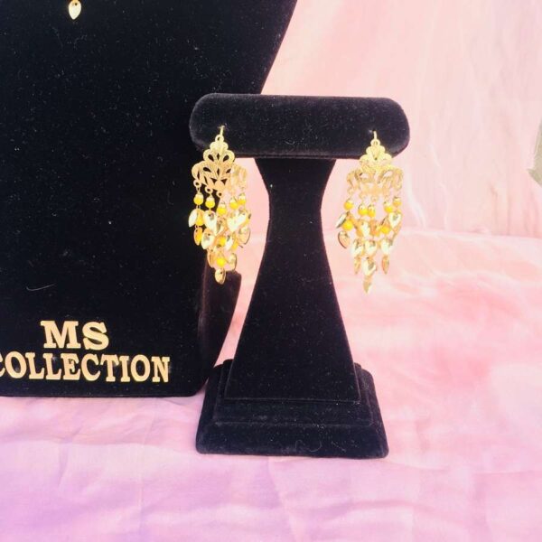 mustard beads earrings