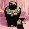 round kundan black set