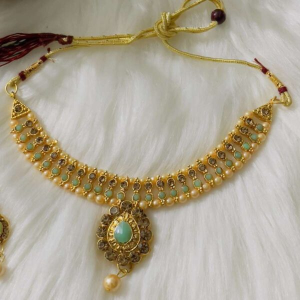 mint color choker
