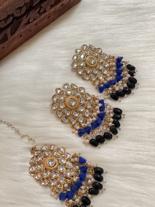 Blue-black beads