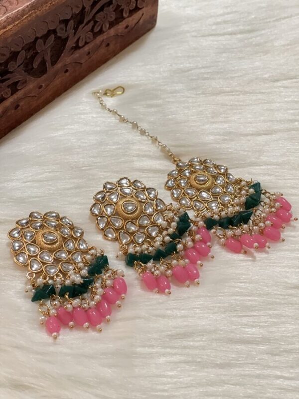 Green-Pink beads