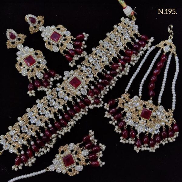 Maroon Passa necklace set