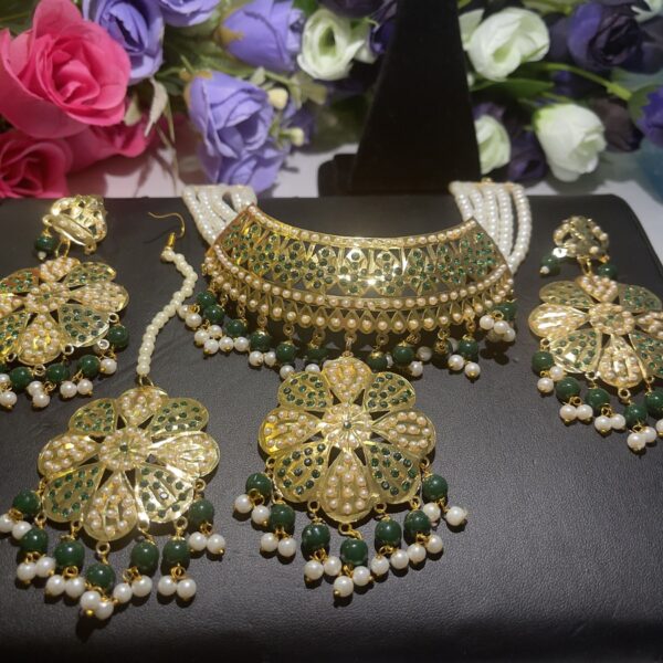 green jadau set