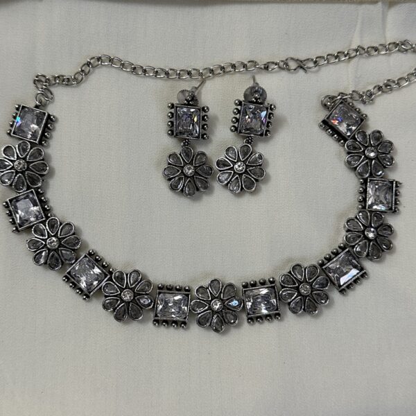 Kundan & Floral Design Oxidised Jewellery