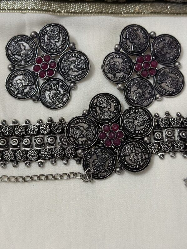 Beaded Queen-Victoria Oxidised Jewellery