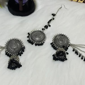 Black oxidised earrings with maangtikka