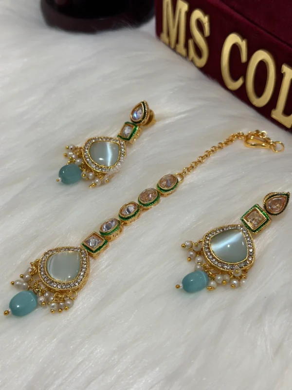Indian Kundan earrings and tikka