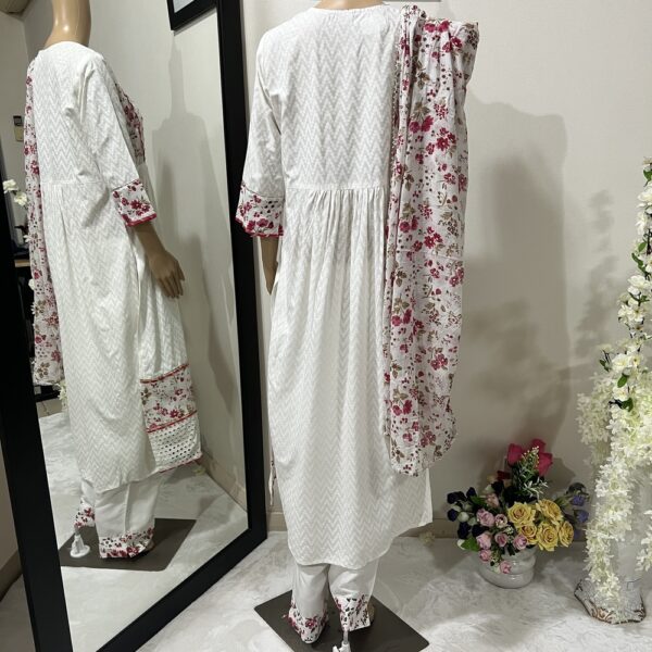 Printed Pure Cotton Cutwork suit