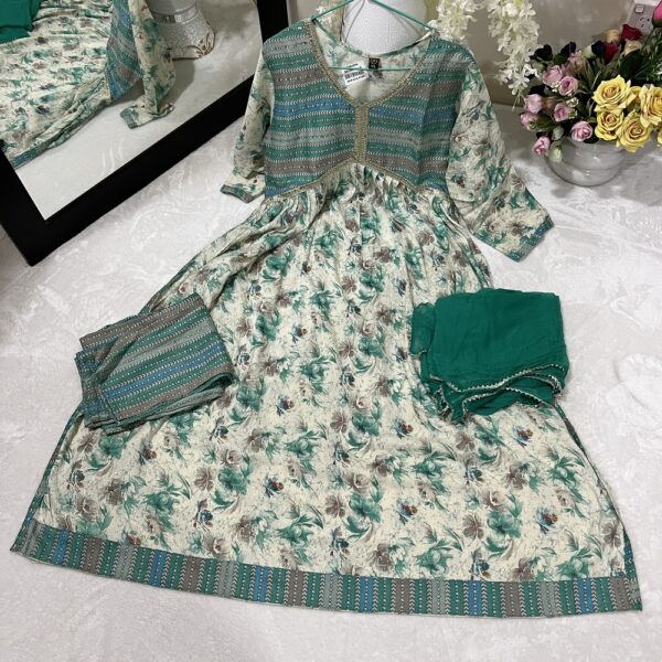 Pure Cotton Alia Cut Printed Suit